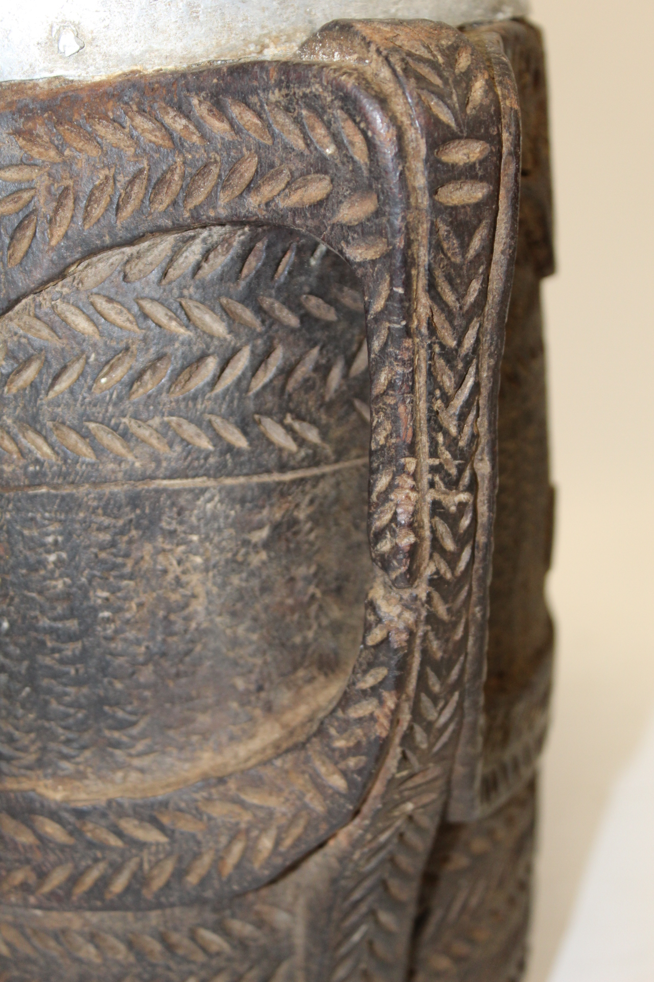 Antique Nepalese or Tibetan yak milk pot with metal banding to rim and foot, metal carrying loops, - Image 10 of 14