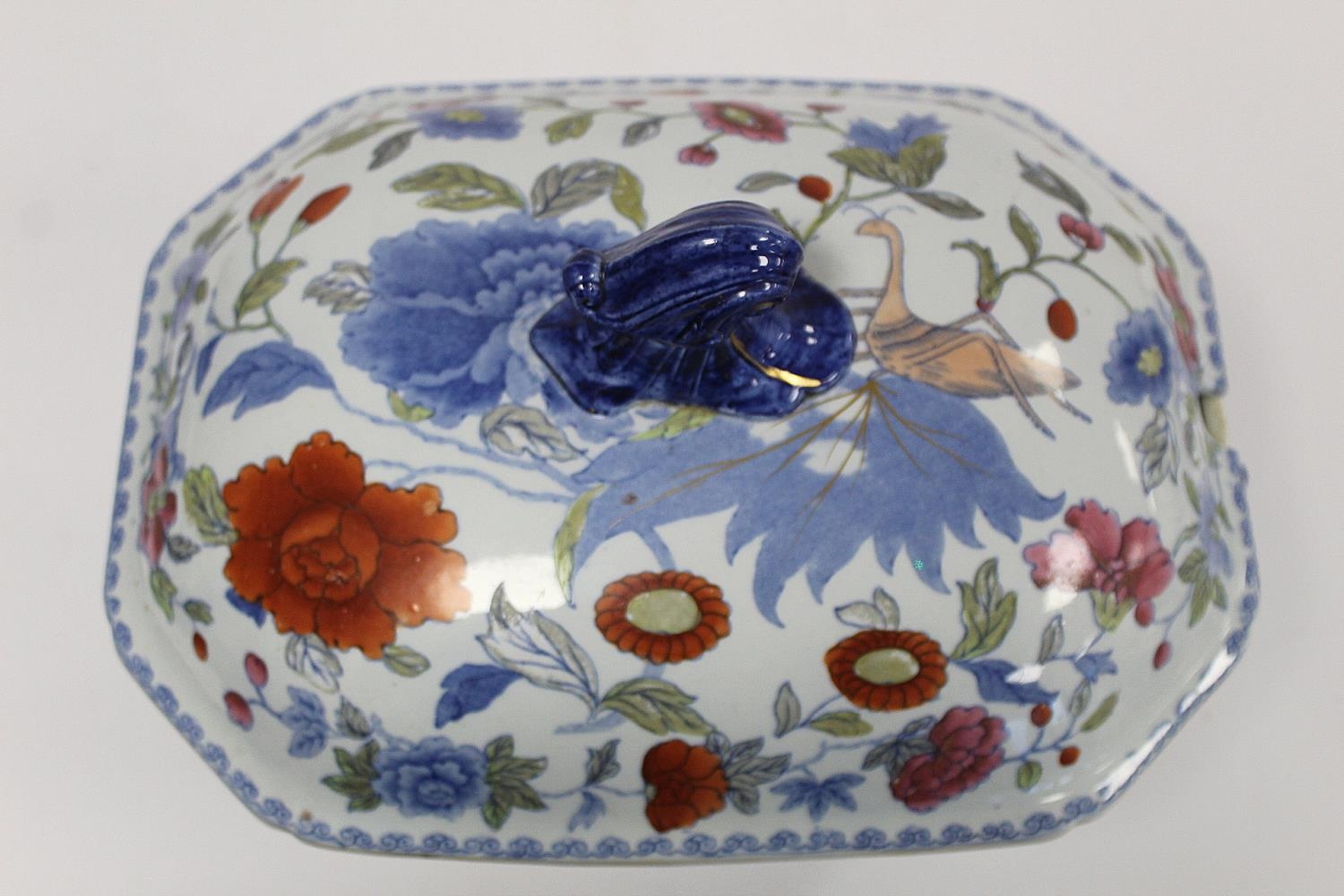 Five pieces of early 19th century Masons Ironstone "Indian Grasshopper" dinnerware comprising: large - Image 6 of 31