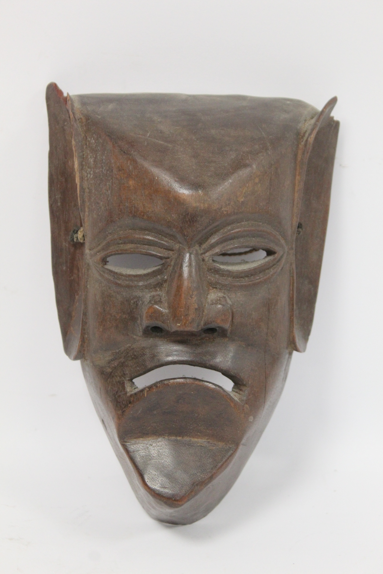 African carved hardwood monkey mask decorated with white and red pigments, with cane binding and - Image 6 of 13