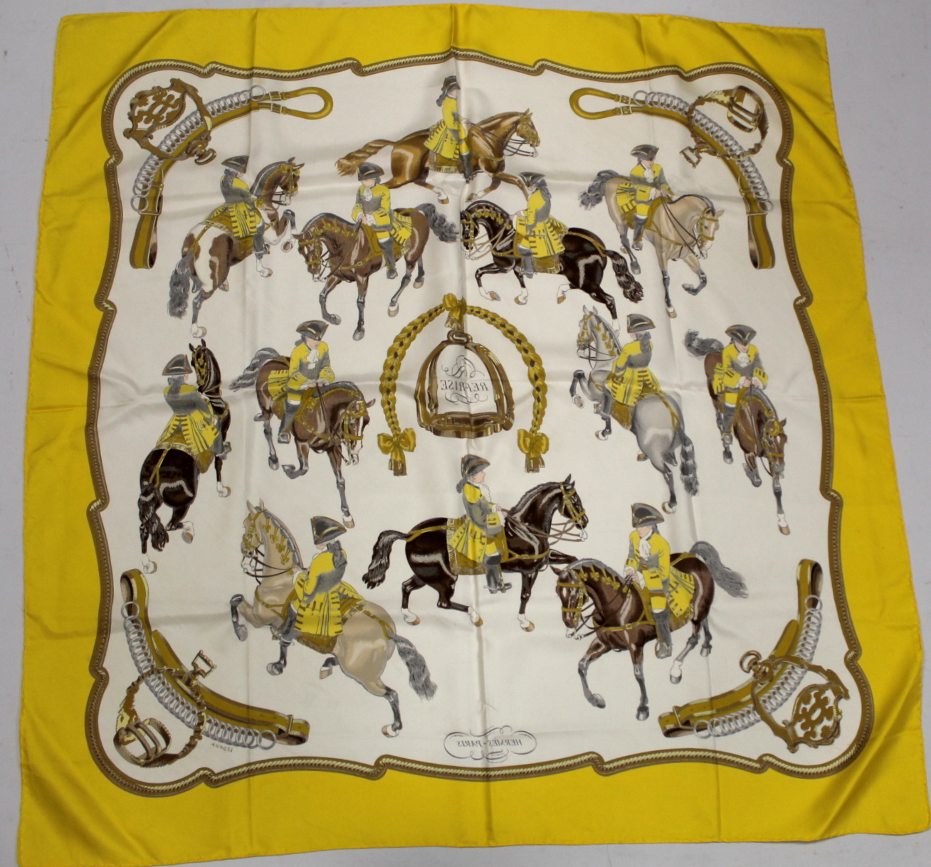 Hermès vintage silk "Reprise" scarf designed by Philippe Ledoux 1970, with yellow border, 90cm x - Bild 8 aus 9