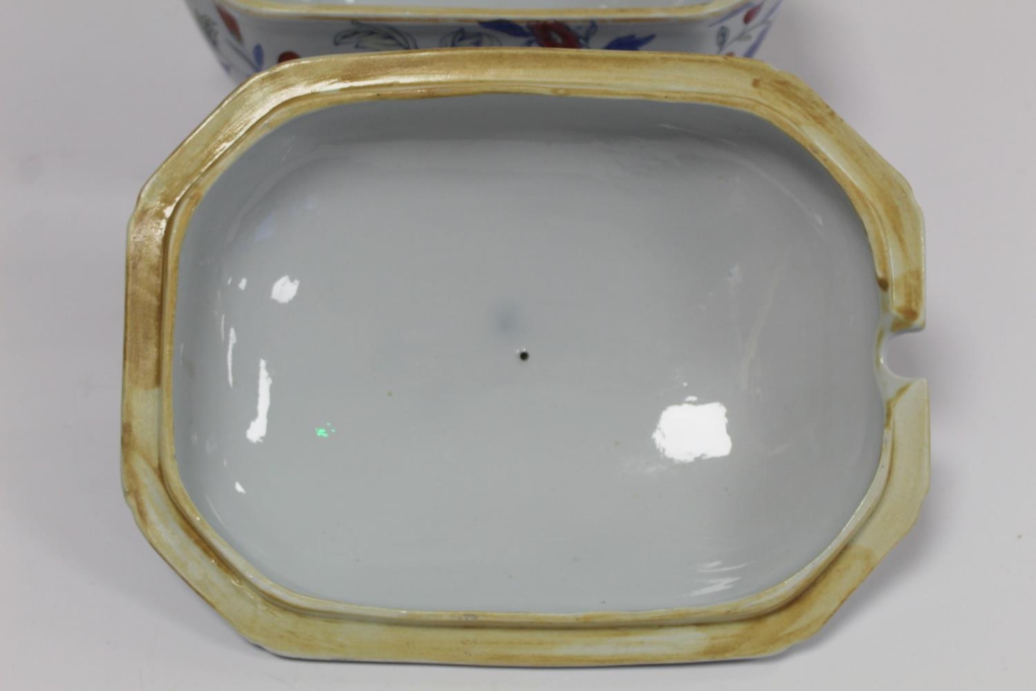 Five pieces of early 19th century Masons Ironstone "Indian Grasshopper" dinnerware comprising: large - Image 7 of 31