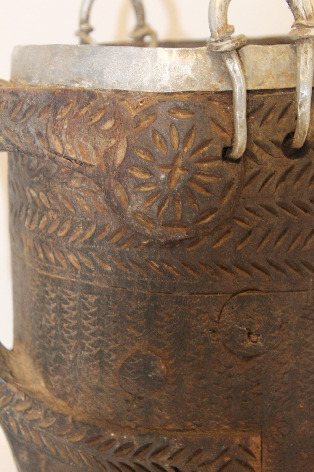 Antique Nepalese or Tibetan yak milk pot with metal banding to rim and foot, metal carrying loops, - Image 11 of 14