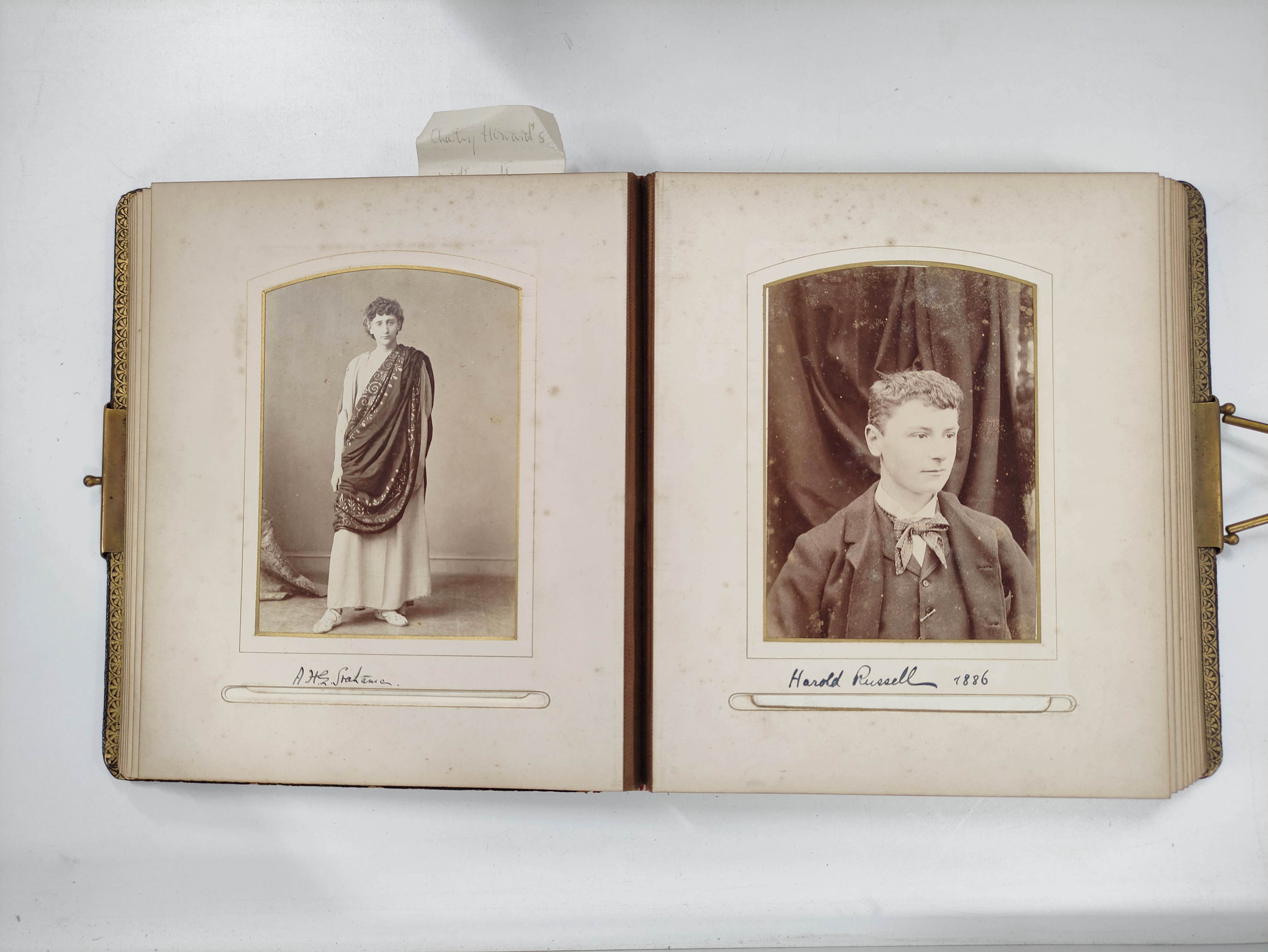 Photographs. Photograph album belonging to Charles Howard, containing a large collection of 19th - Bild 12 aus 15
