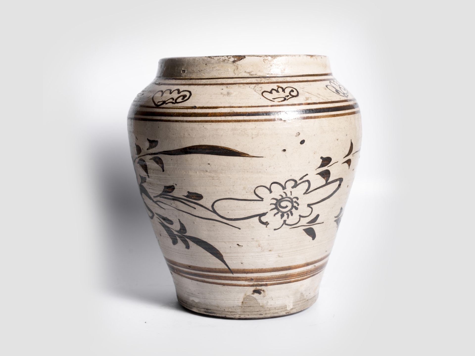 Rare Cizhou, China, Song to early Ming dynasty - Image 2 of 5