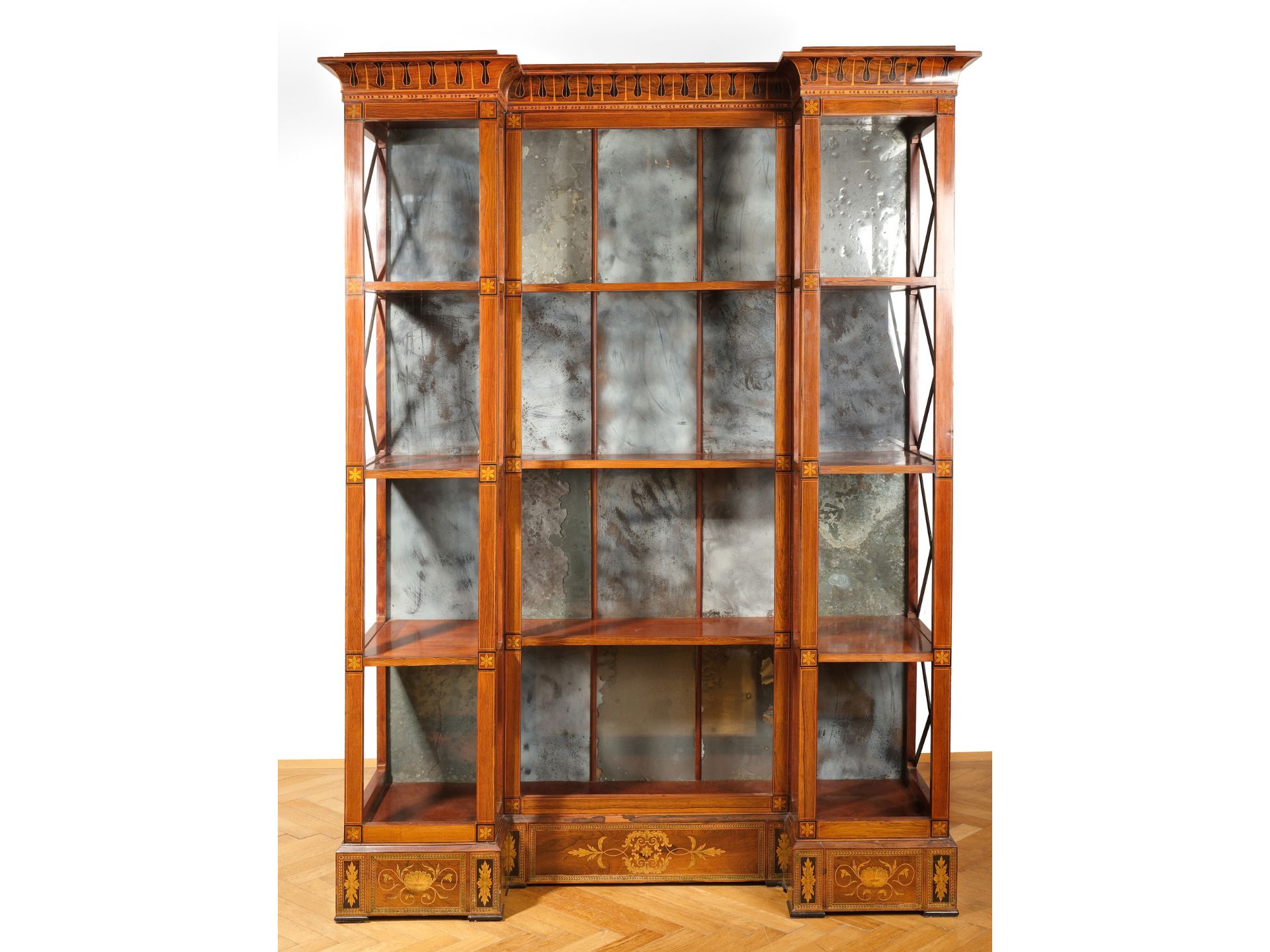 Höfische Salon Etagere, Deutsch oder französisch, Um 1830/40