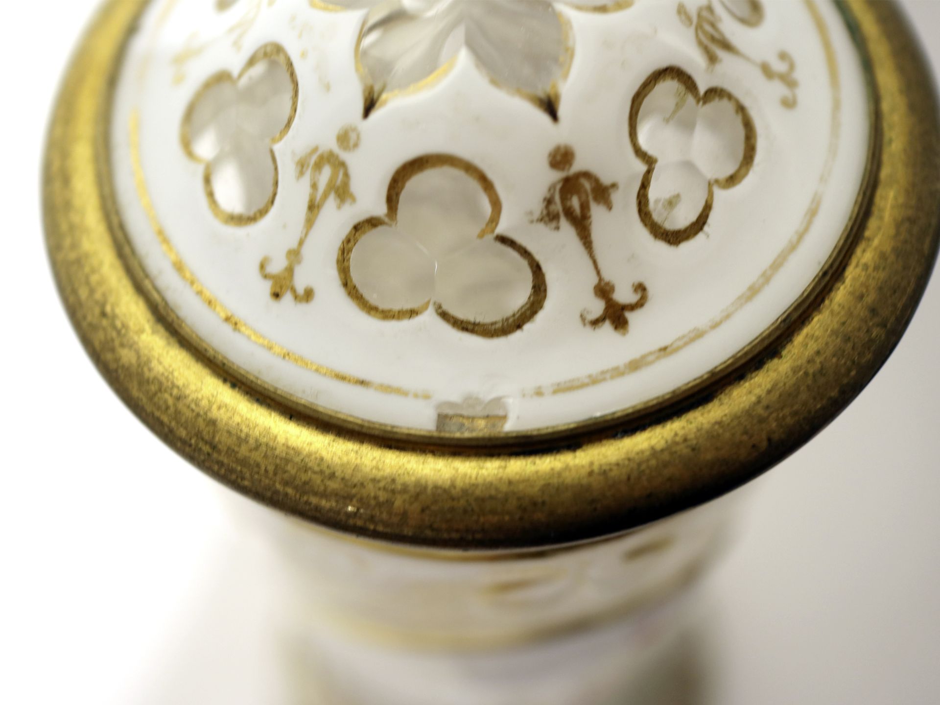 Biedermeier Glaskrug, Zylinderförmiger Glaskörper, Vergoldete Metallmontierung - Bild 8 aus 8