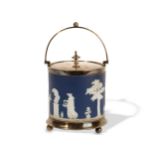 Ice bucket, 
Wedgewood porcelain, 
Ca. 1900
