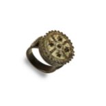 Bronze Ring, Römisch-Byzantinisch, 9./10. Jahrhundert oder früher