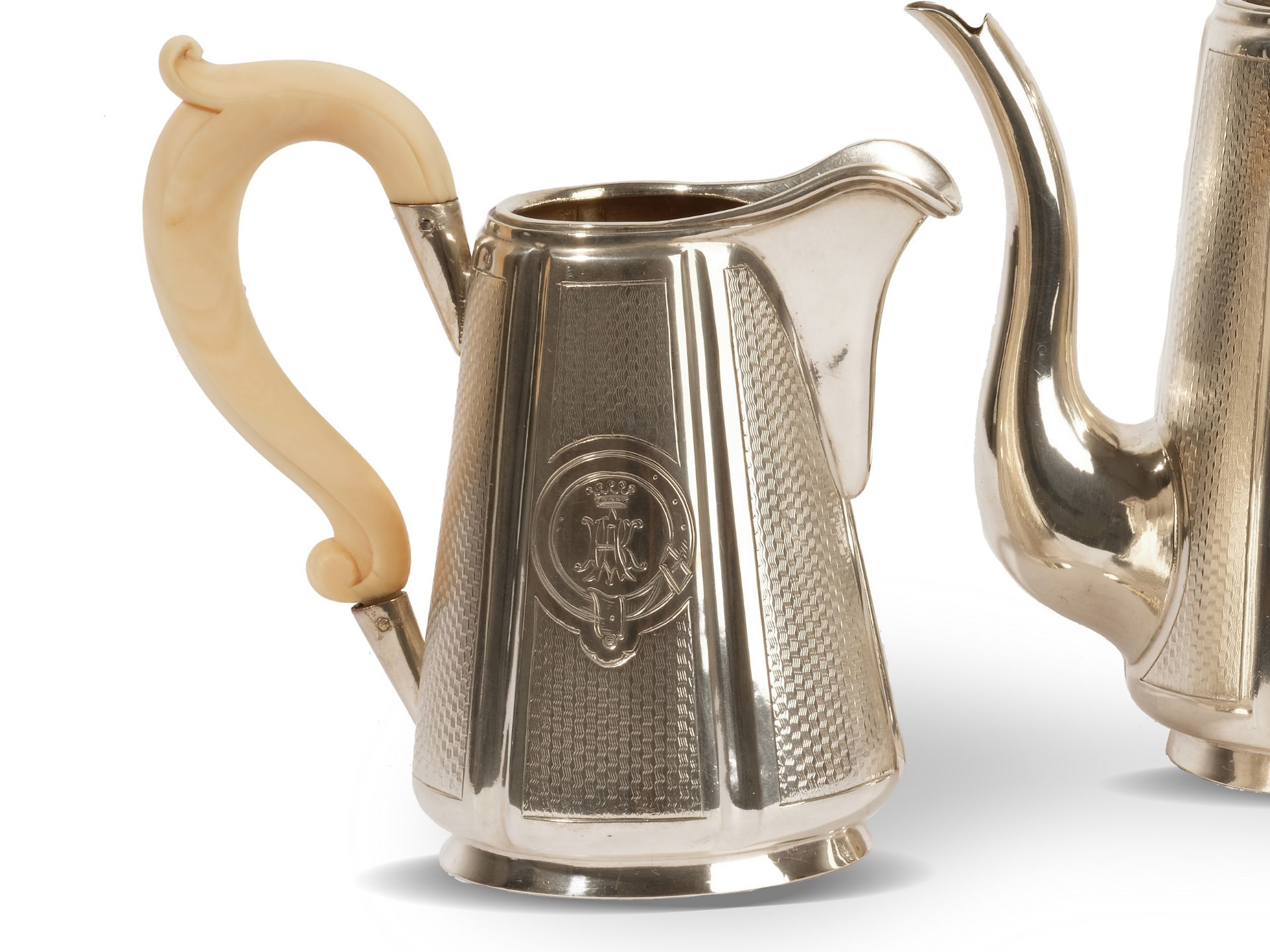 Silver mocha & milk jug, 
Austria, 
Ca. 1900 - Image 2 of 5