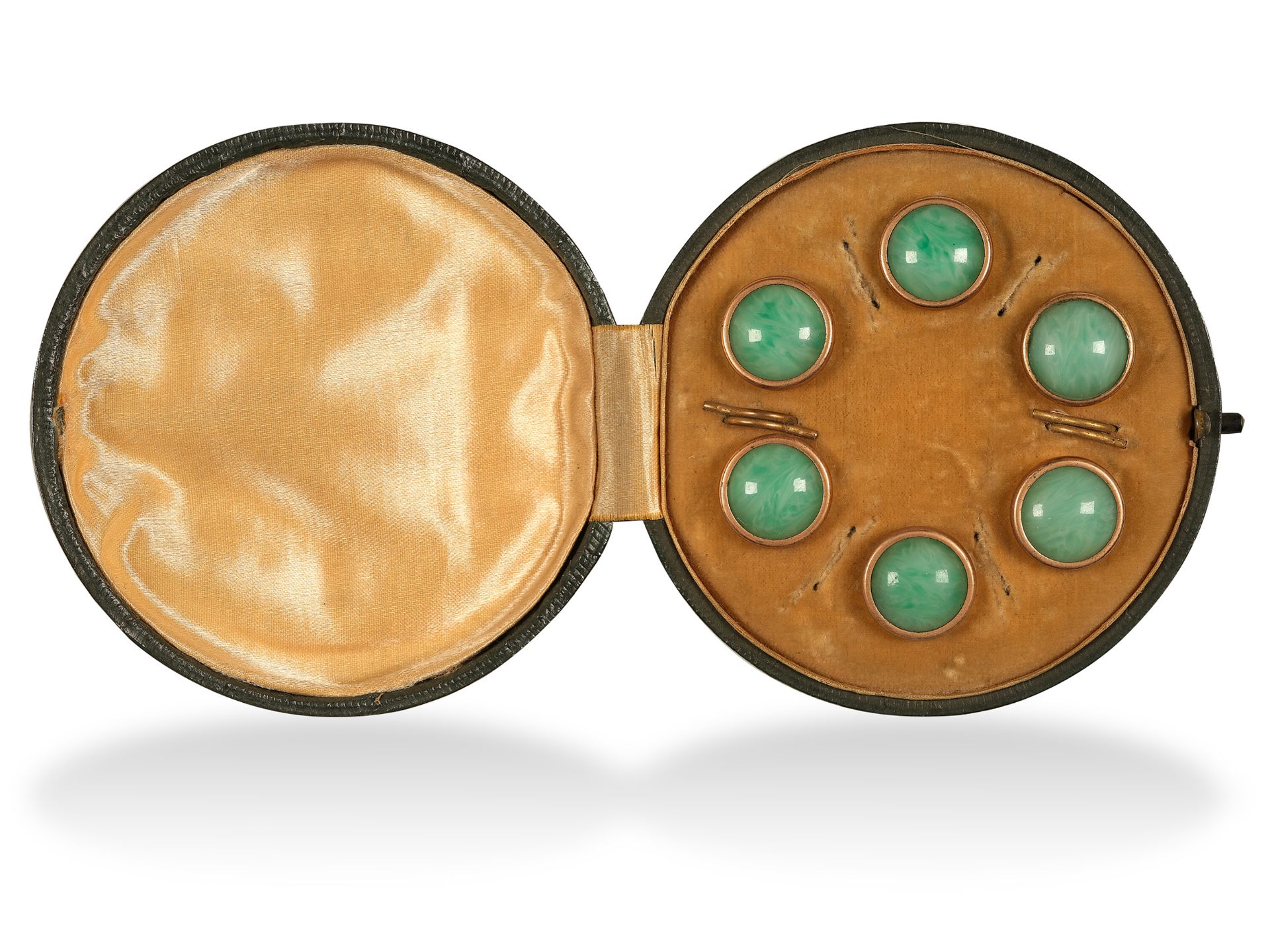 Six buttons, 
Ca. 1900/20, 
In original case