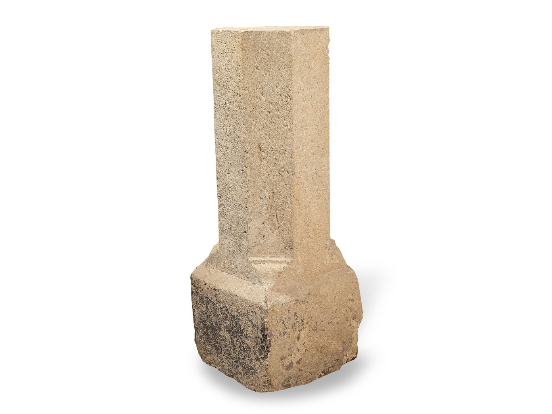 Gothic sandstone column, 
Alpine region, 
Ca. 1450/1500 - Image 2 of 5