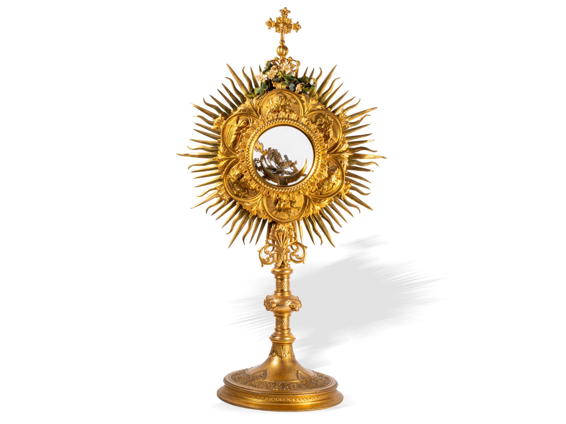 Monstrance, 19th century, Cast brass or bronze, handmolded and engraved