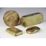 A Sir Walter Raleigh commemorative brass snuff box cover, engraved with a portrait and