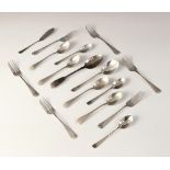 A set of six George V silver cake forks, Cooper Brothers & Sons Ltd, Sheffield 1933, each 13.2cm