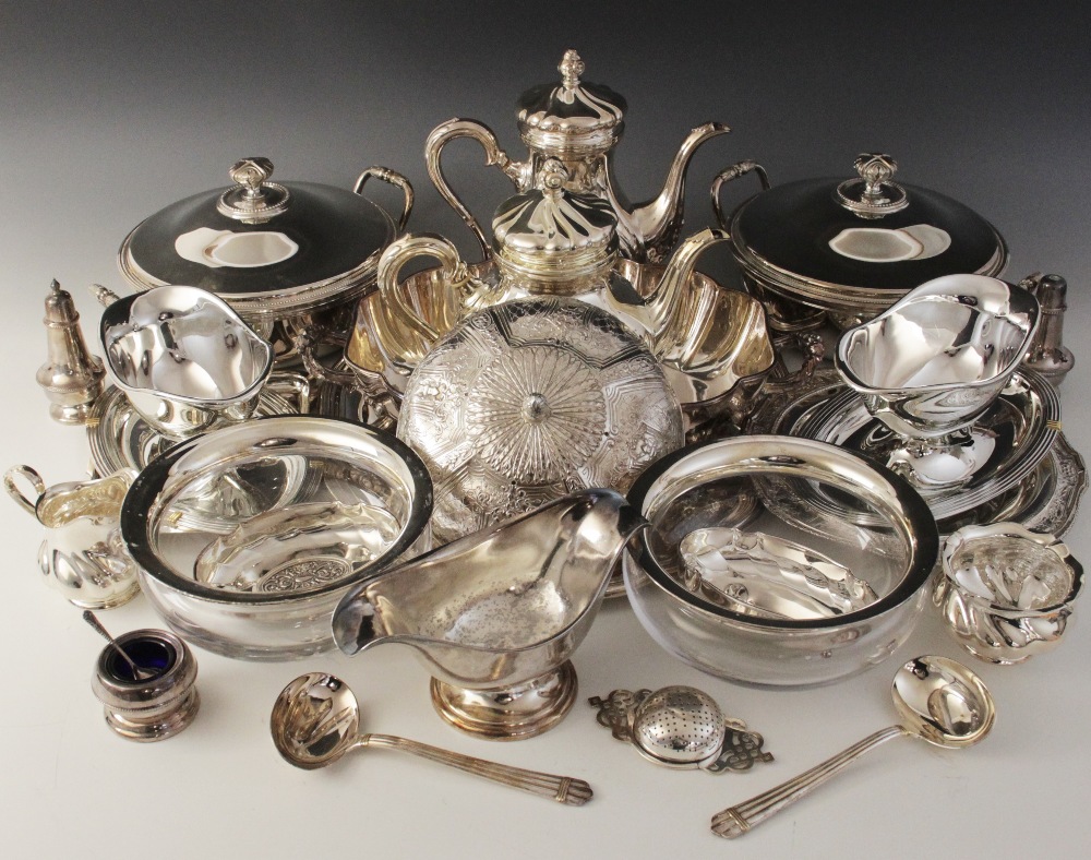 A large selection of silver plated tableware, to include a pair of Christofle twin-handled dishes - Image 2 of 2