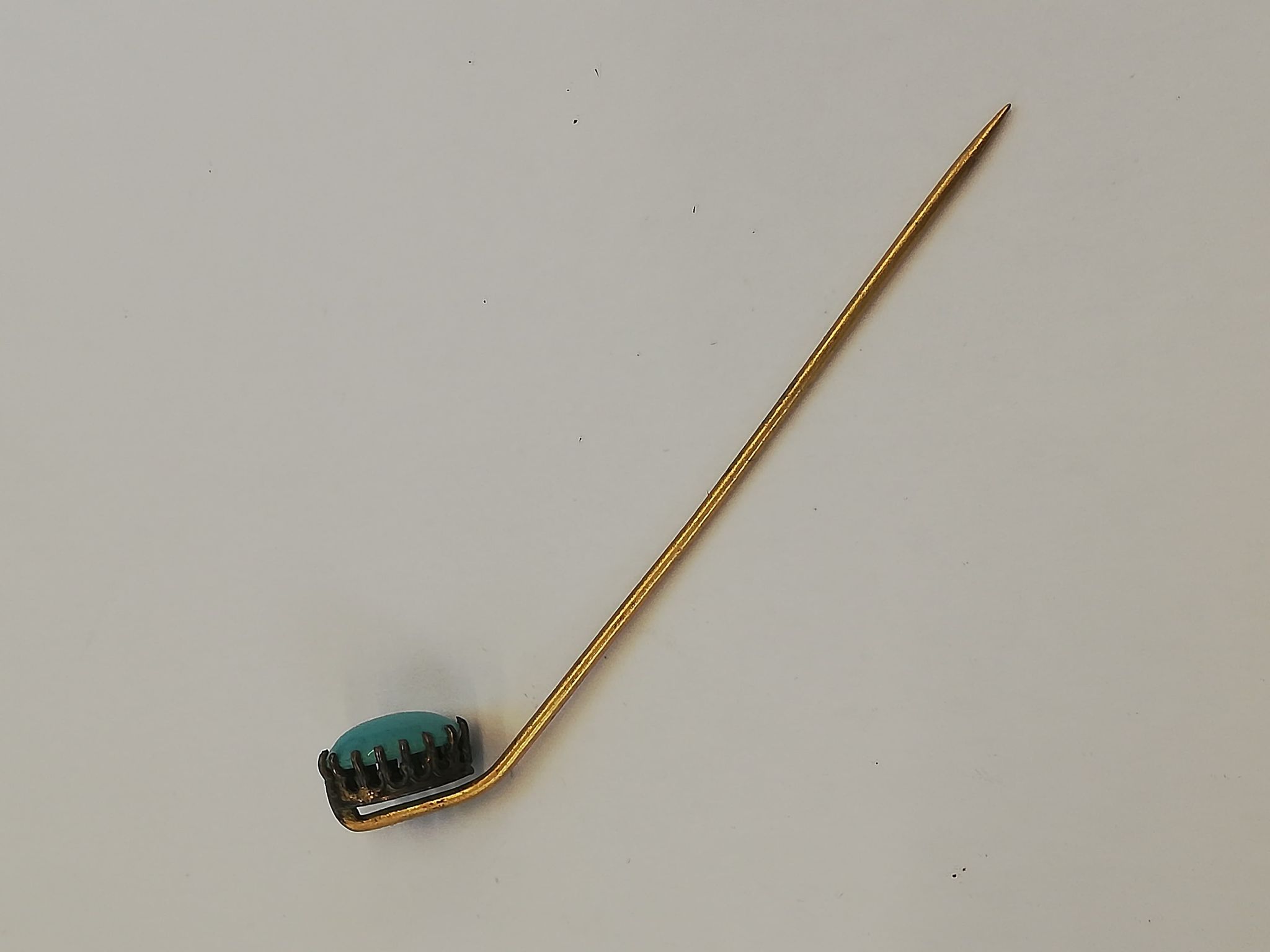 A selection of stick pins and accessories, to include a carved hardstone cameo stick pin, - Image 10 of 30