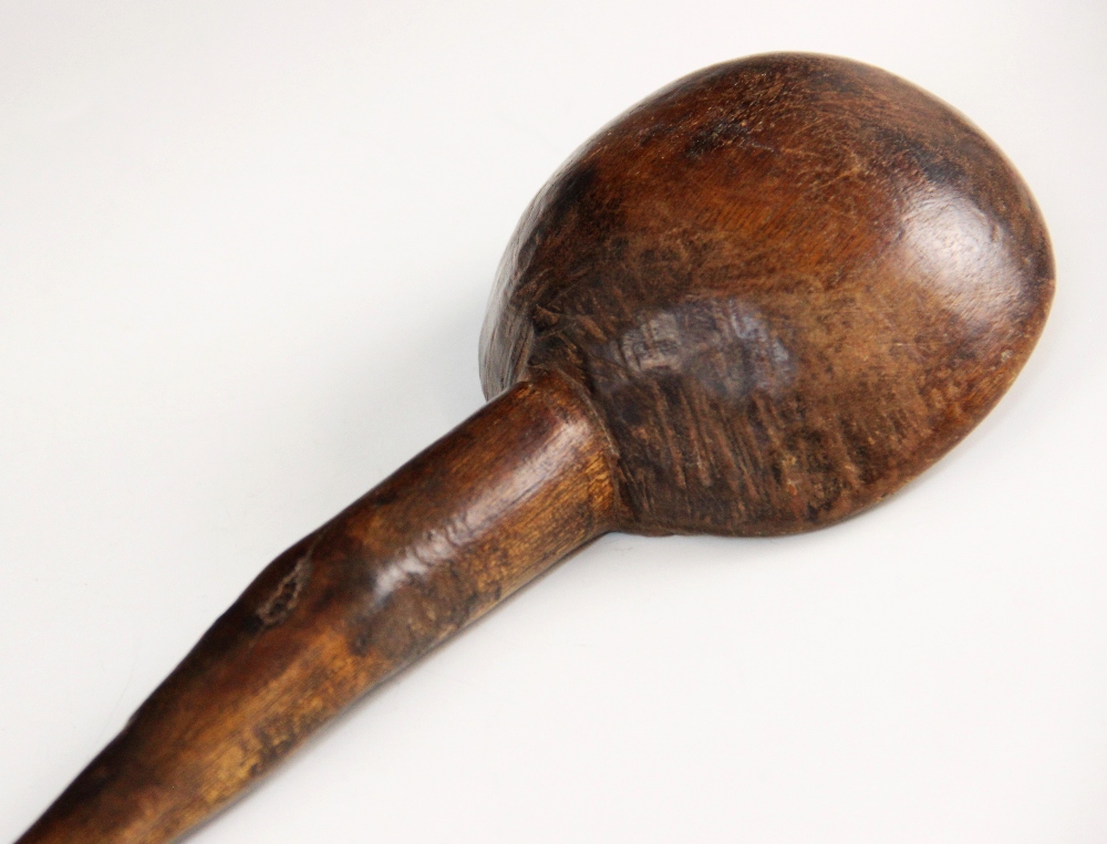 A Welsh carved spoon or Lledwad, probably fruitwood, late 19th/early 20th century, of typical form - Image 3 of 3