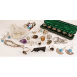 A selection of silver and white metal jewellery and accessories, to include: a cased set of six