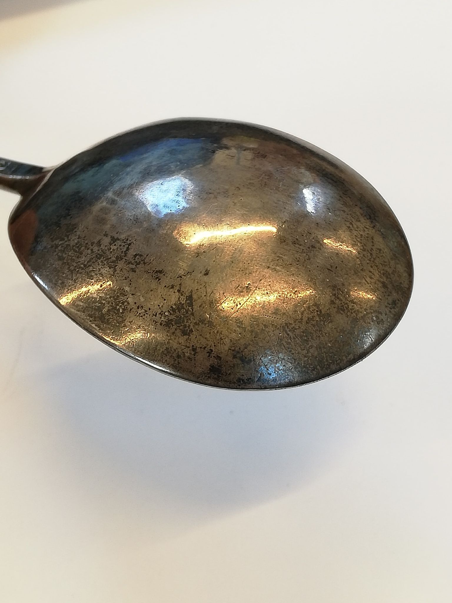 A Charles I silver seal-top spoon, Edward Hole, London 1636, the fig-shaped bowl set to a faceted - Bild 10 aus 26