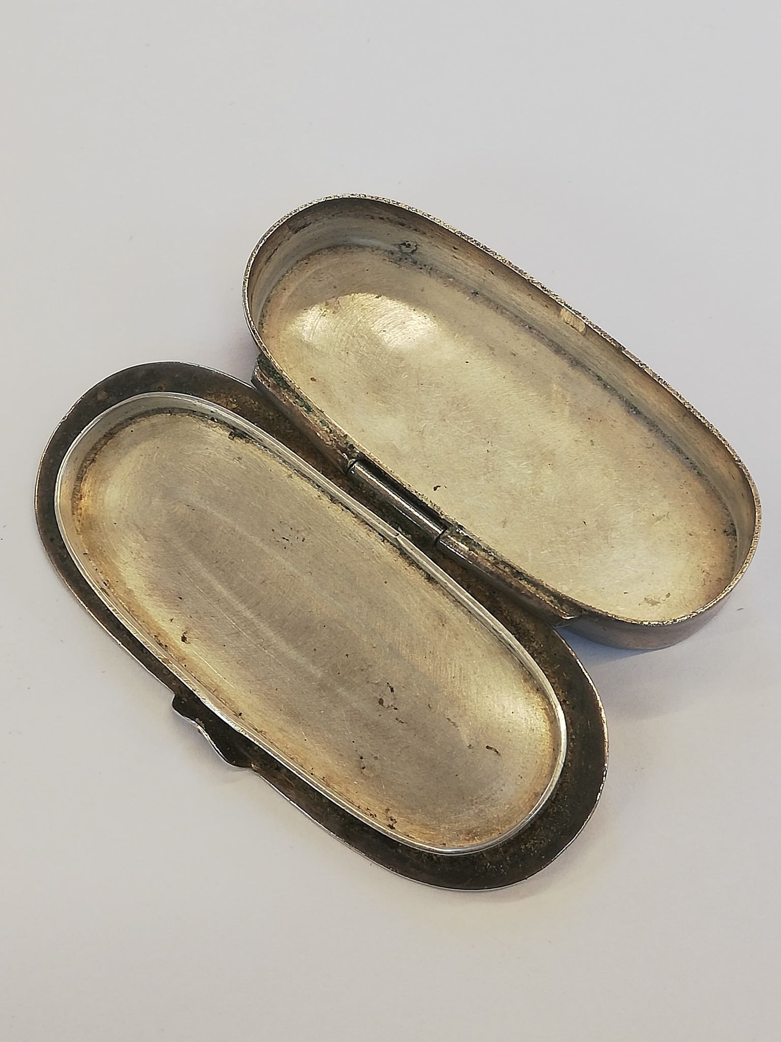 A George III silver vinaigrette, Joseph Willmore, Birmingham 1805, of plain polished rectangular - Bild 16 aus 16