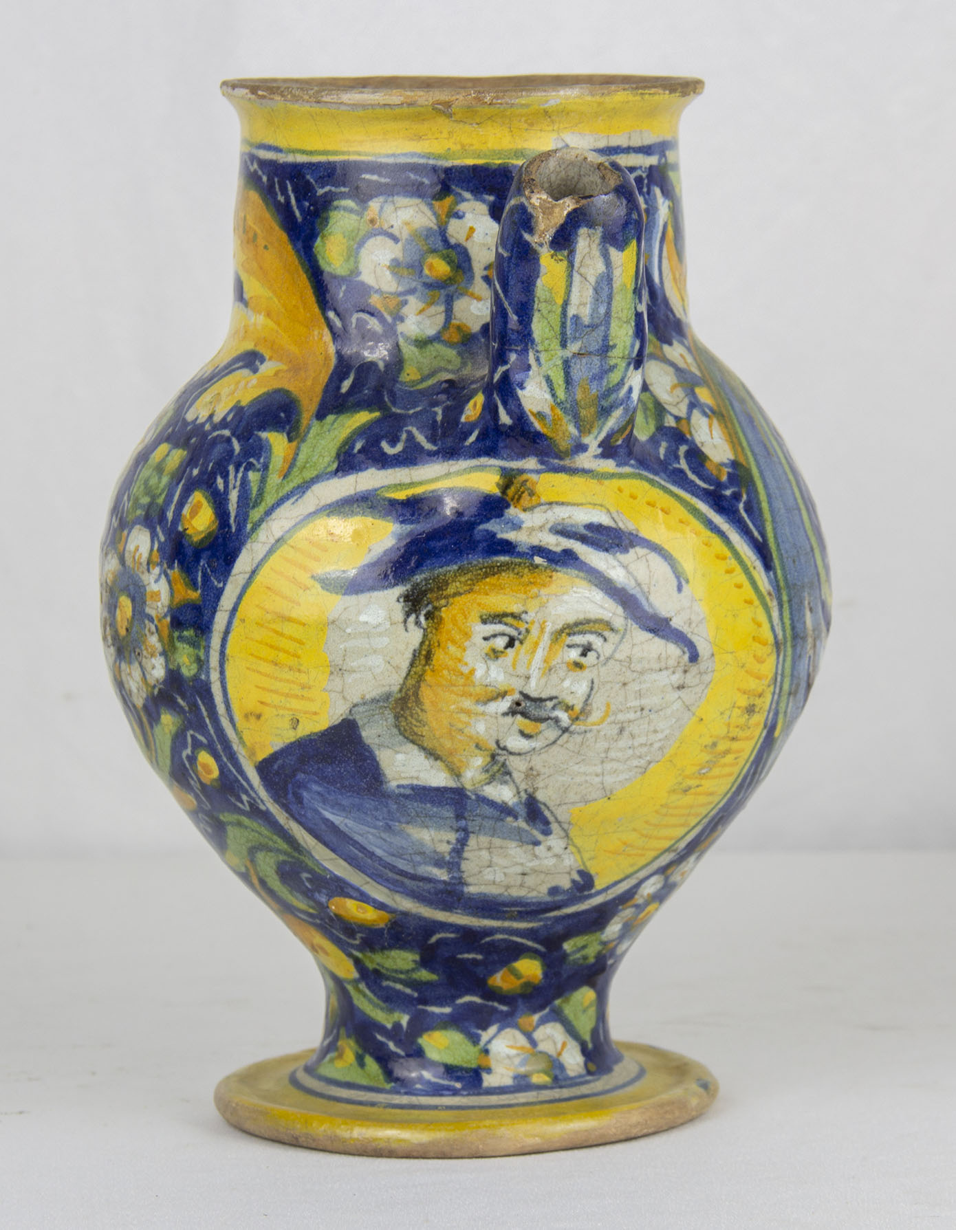 VERSATOIO IN MAIOLICA - Image 2 of 4