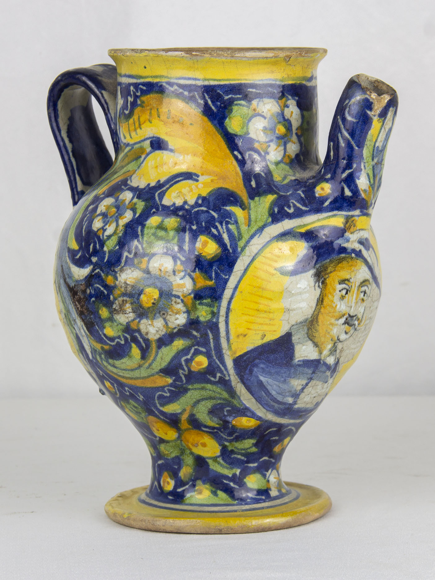 VERSATOIO IN MAIOLICA