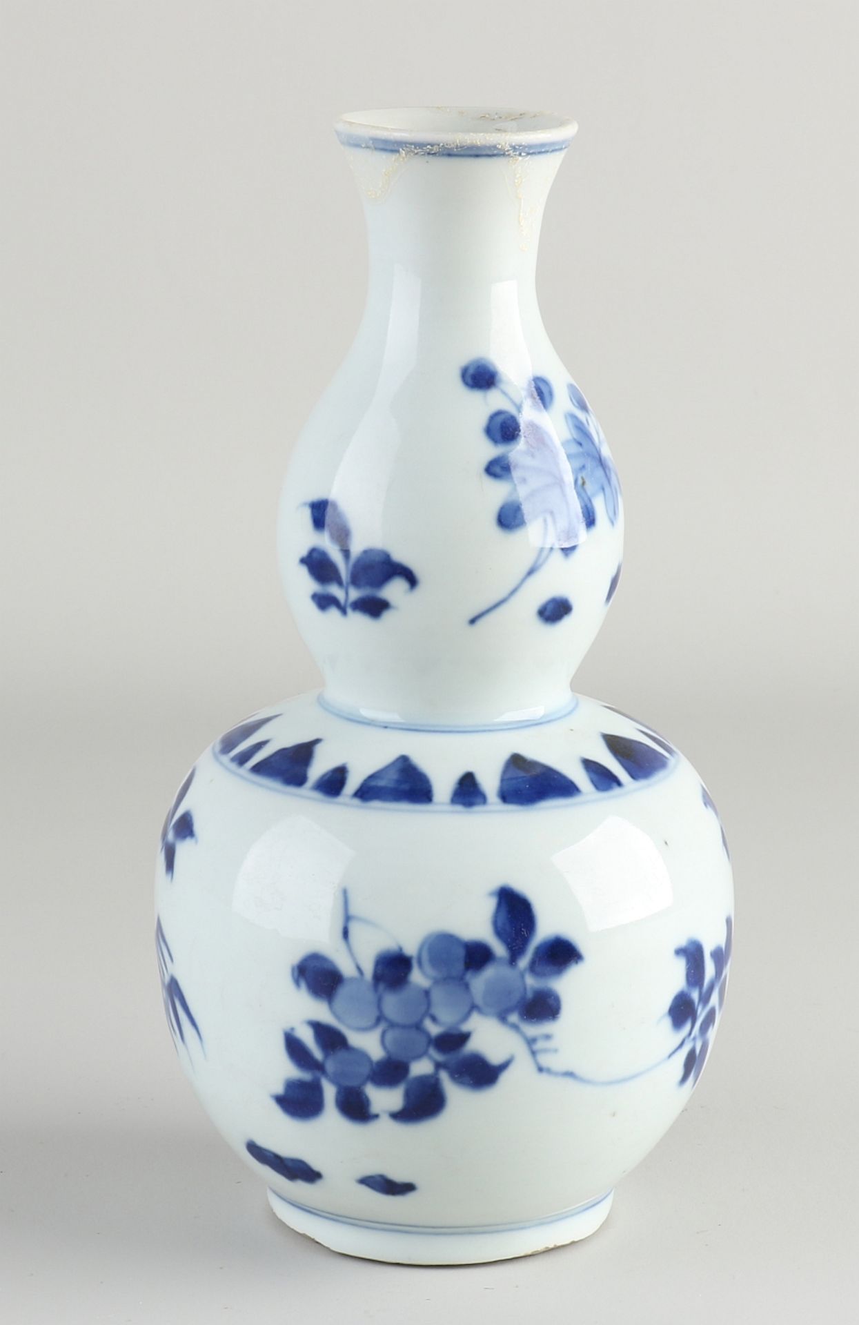 Chinese knob vase, H 20 cm. - Image 2 of 3