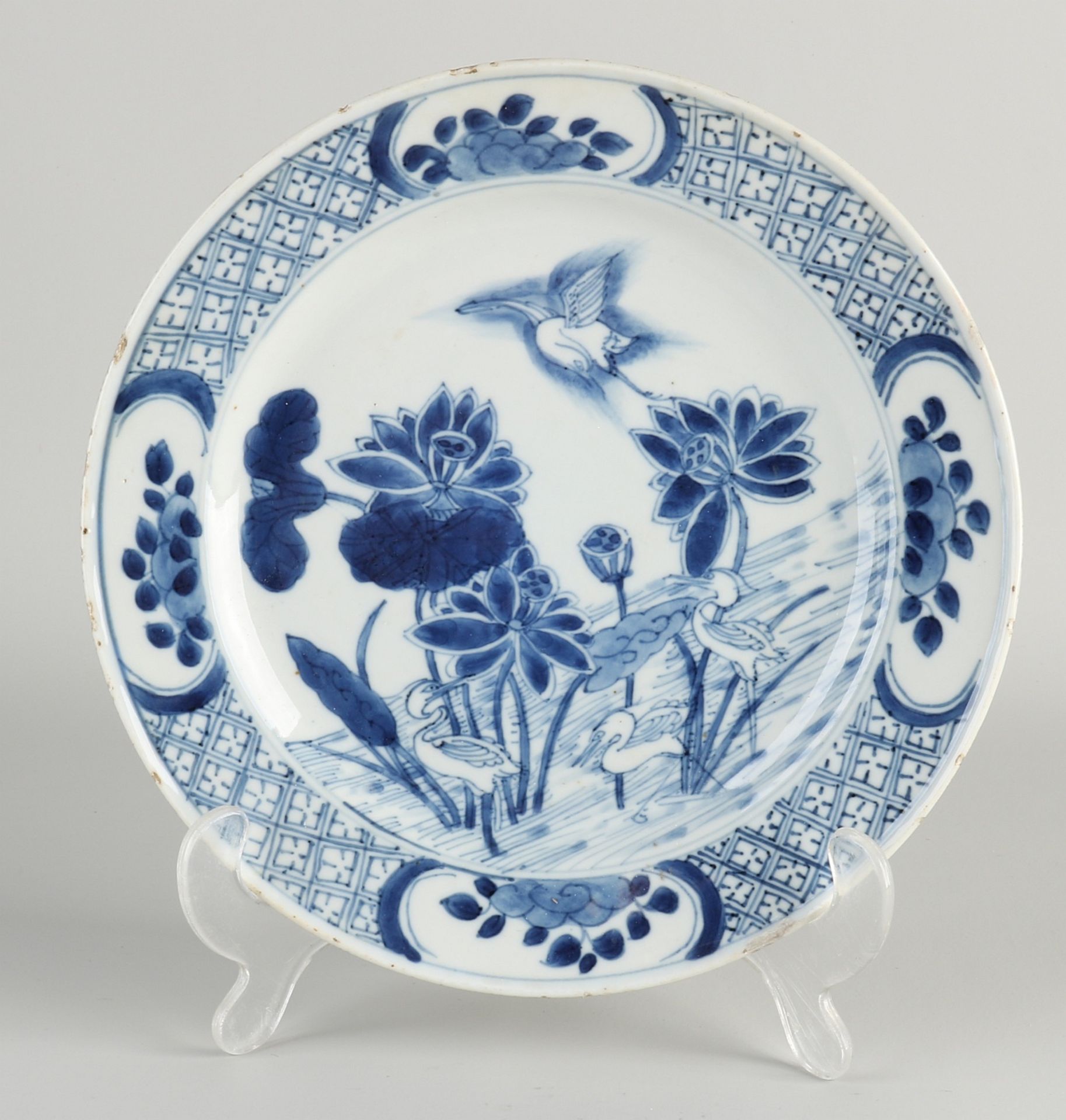 Rare 17th - 18th century Chinese plate Ø 22 cm.