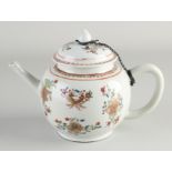 18th century Chinese teapot Ø 12 cm.