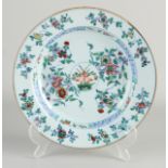 18th - 19th century Chinese Doucai plate, Ø 22.2 cm.