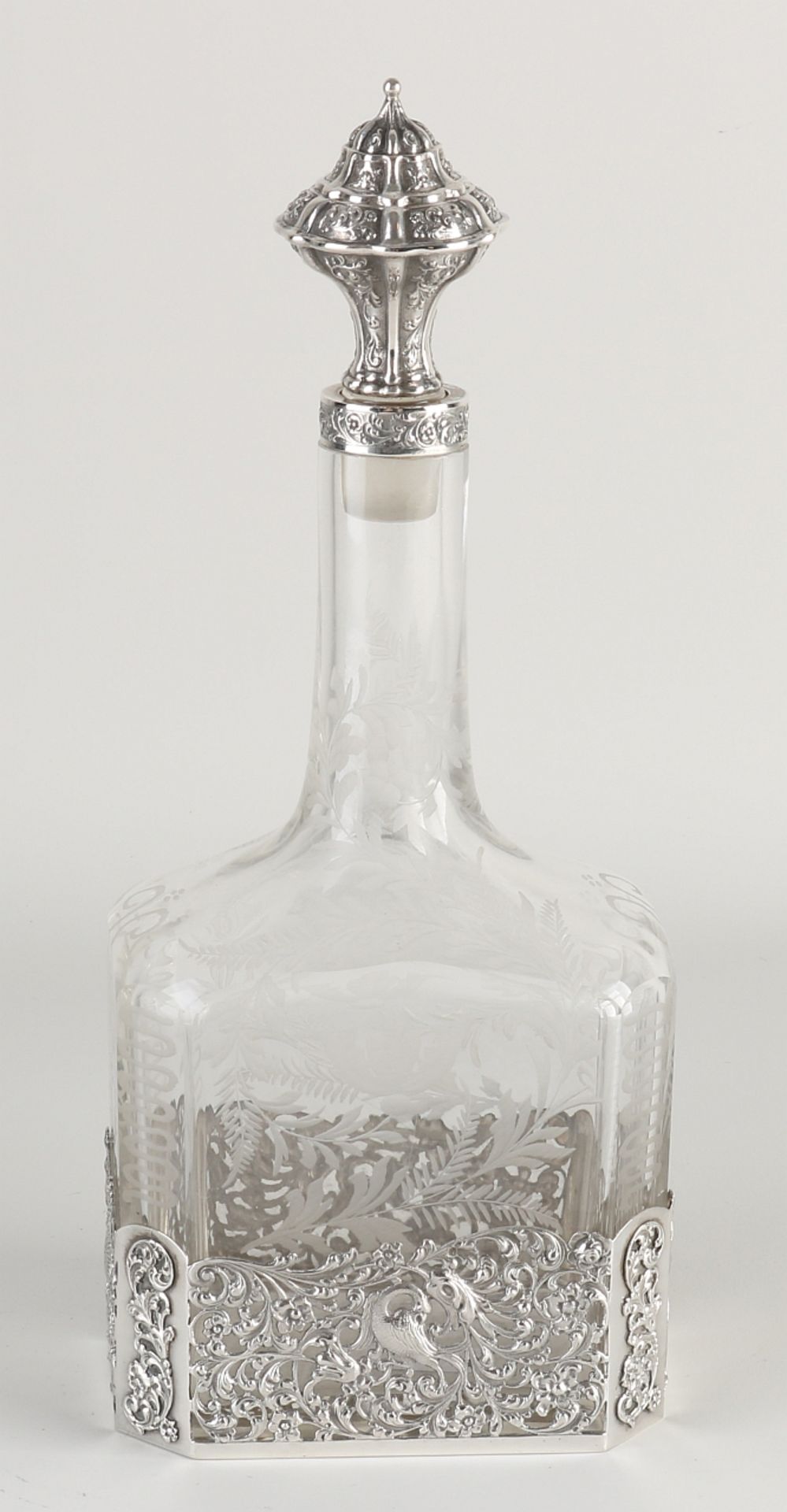 Decanter with silver and crystal