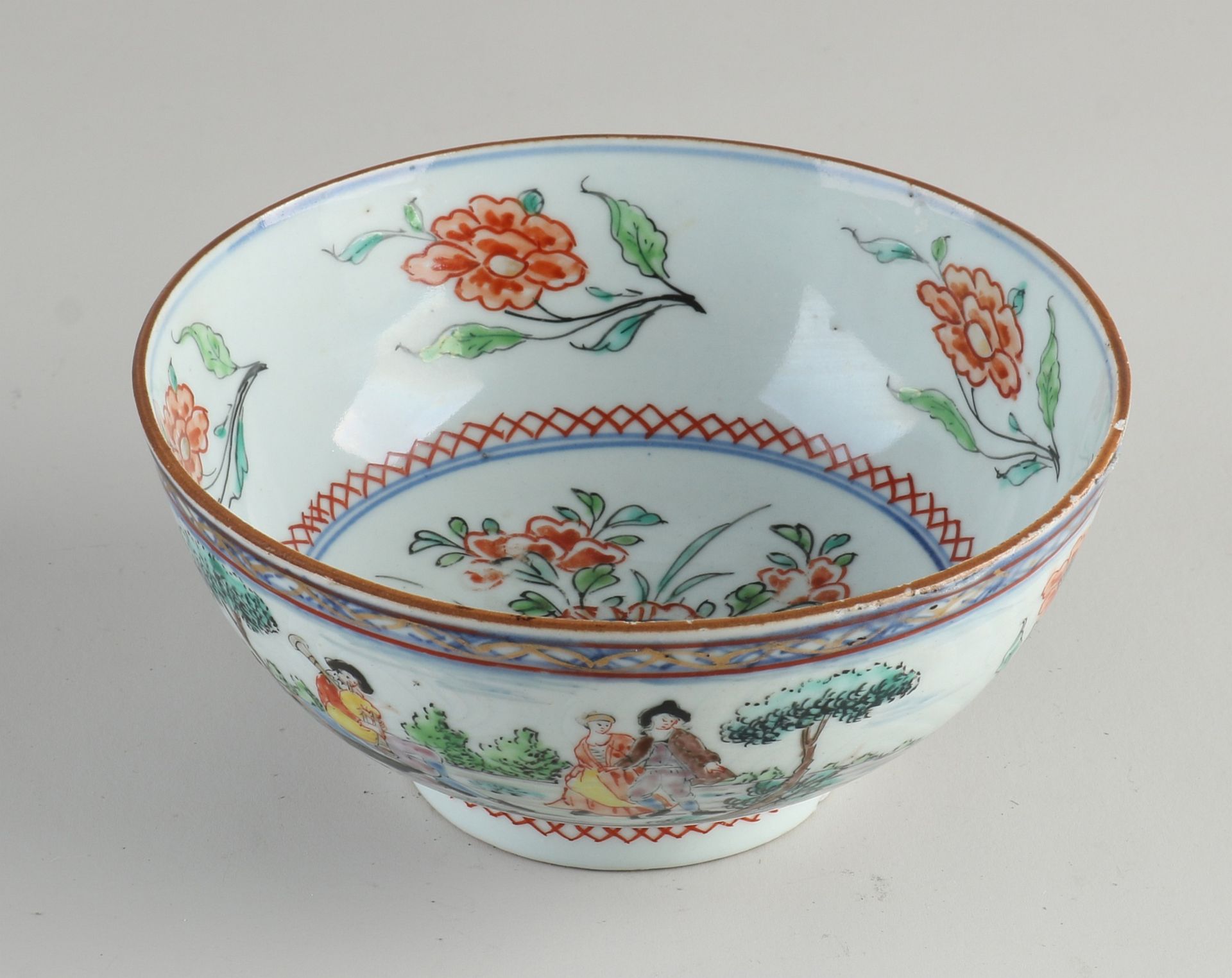 18th century Chinese bowl with A'dams Fur decor, Ø 15 cm.