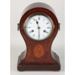 English table clock, 1900