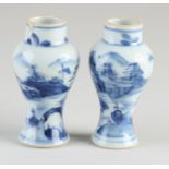 Two Chinese vases, H 9 cm.