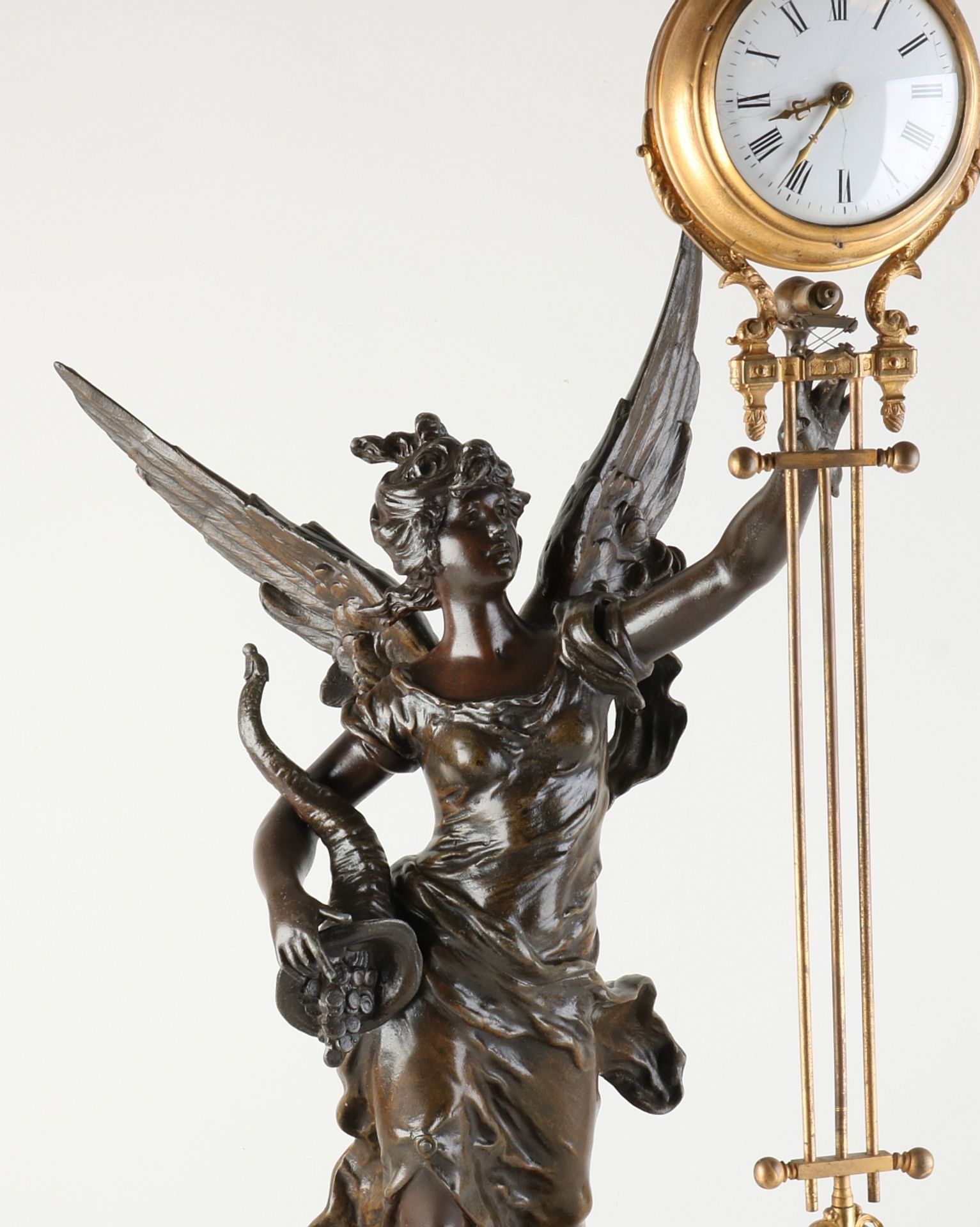 French mysterious Moreau mantel clock - Image 3 of 3