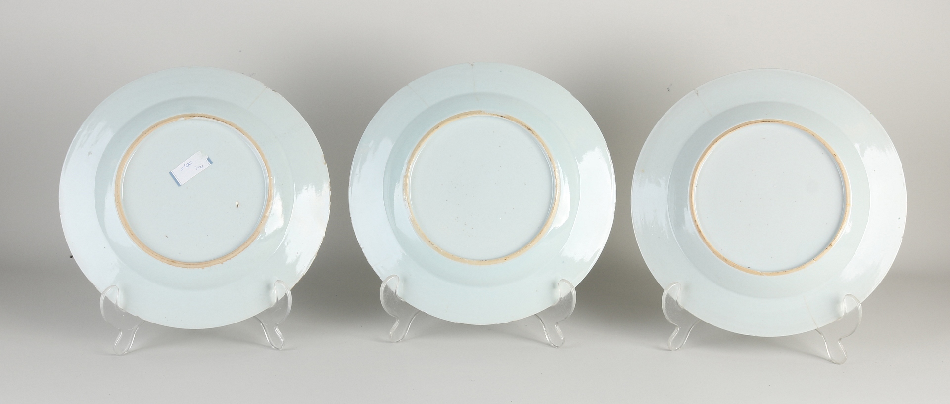 Three Chinese Family Rose plates Ø 23 cm. - Image 2 of 2