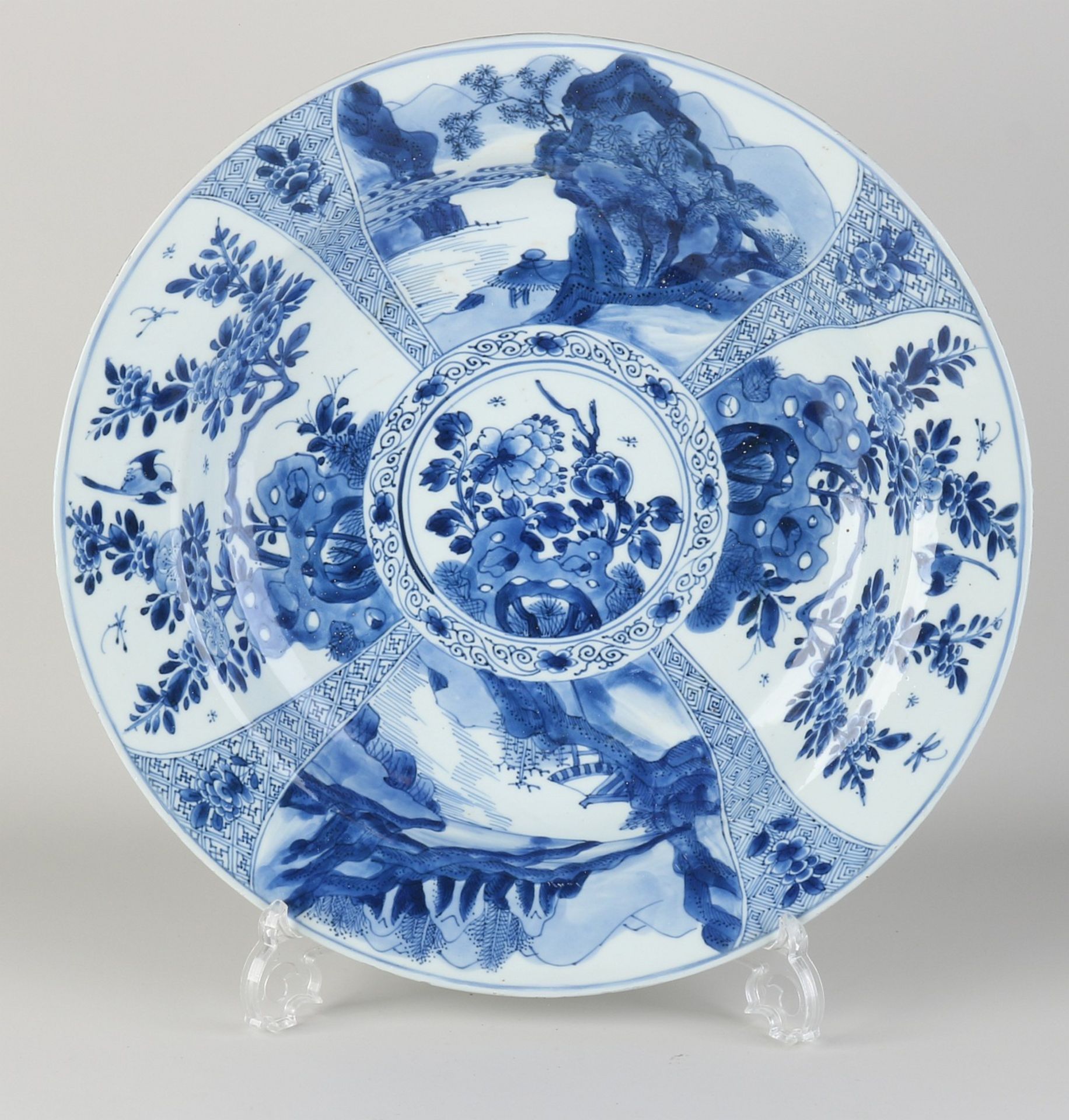 17th-18th century Chinese Kang Xi dish, Ø 38 cm.
