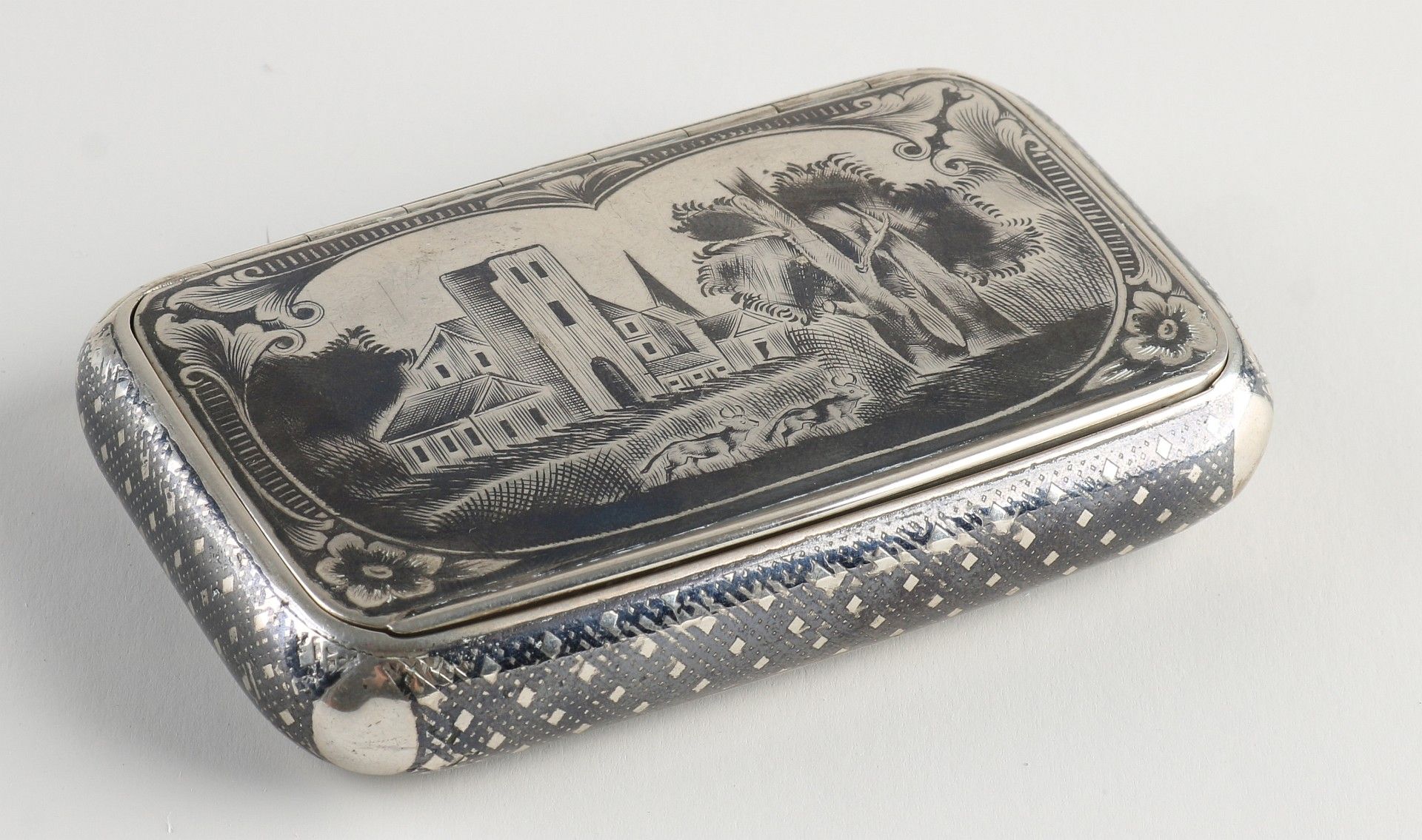 Silver tobacco box (Hungary)