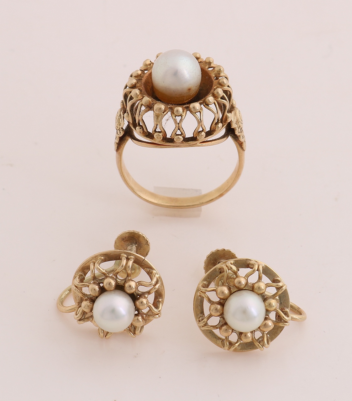 Antique gold earrings and ring with pearl