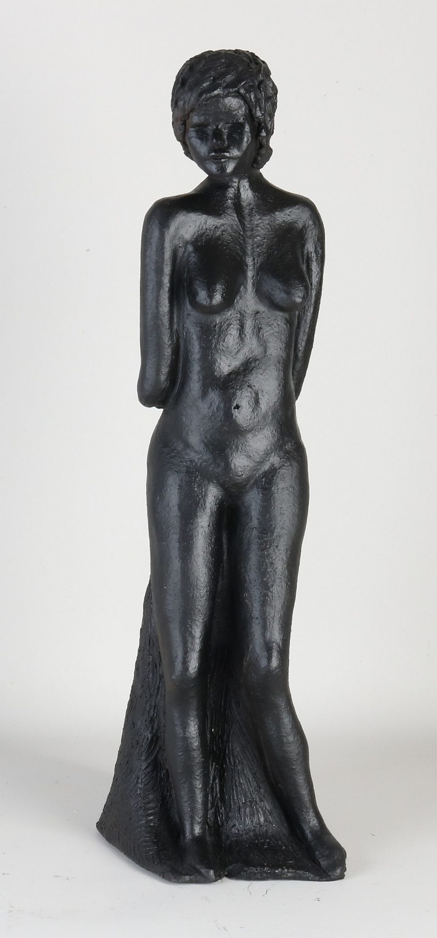 Bronze figure, Naked lady