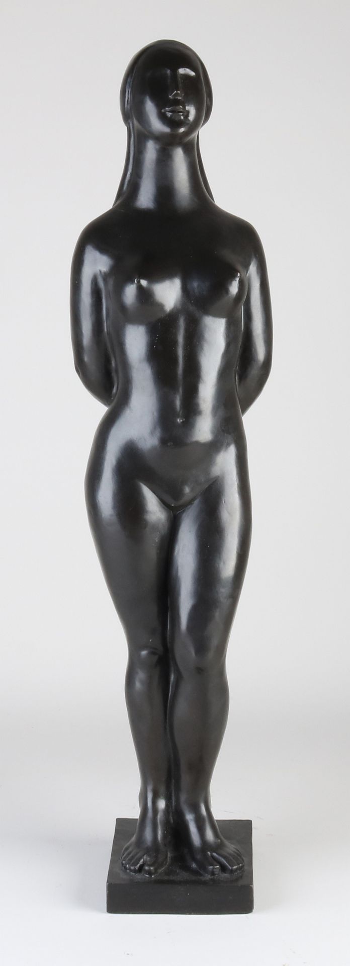 Bronze figure, Naked lady