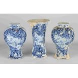 Three 18th century Delft vases set, H 21 - 22 cm.