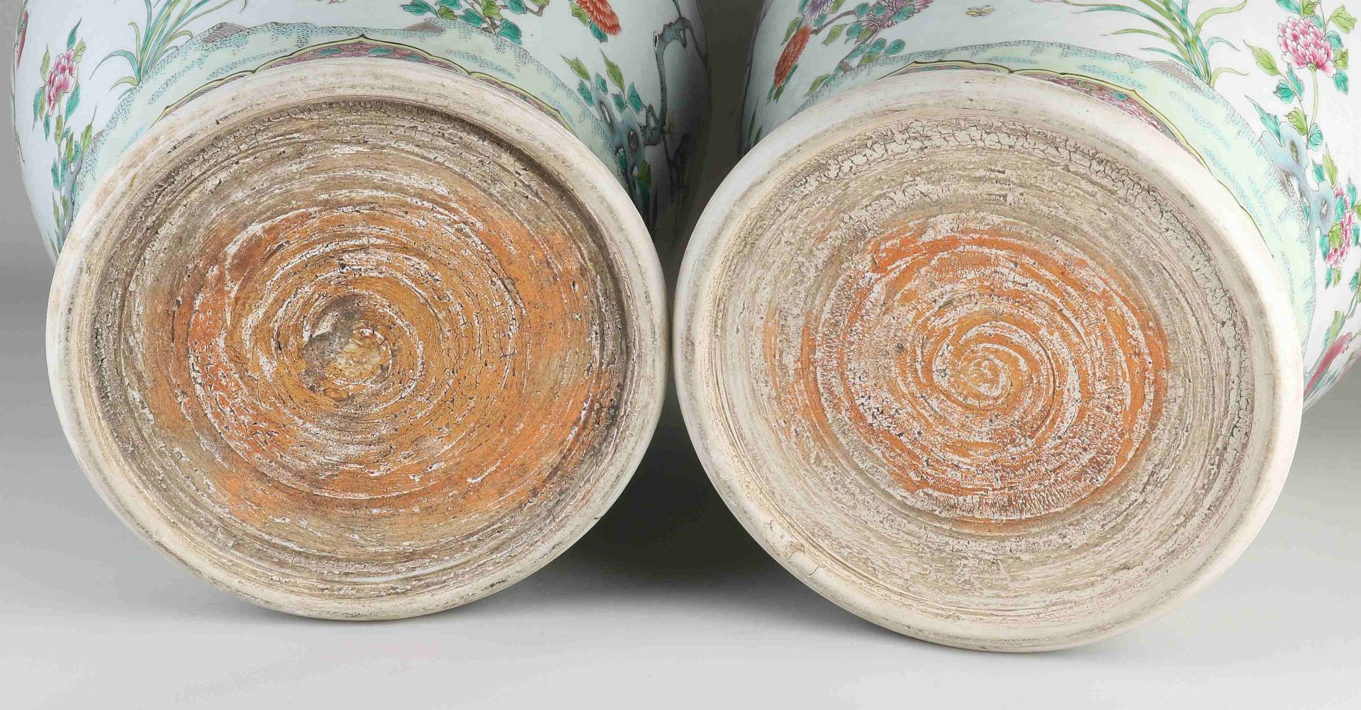 Two large Chinese Family Rose vases with lids, H 56 cm. - Image 3 of 3