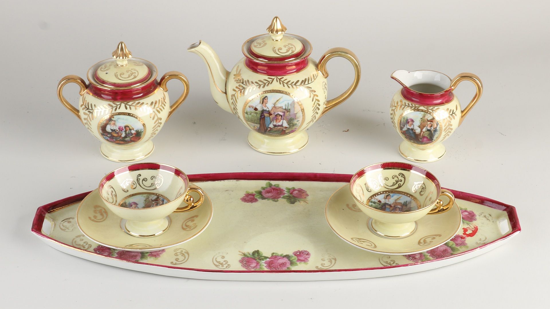 Antique tête à tête tea set