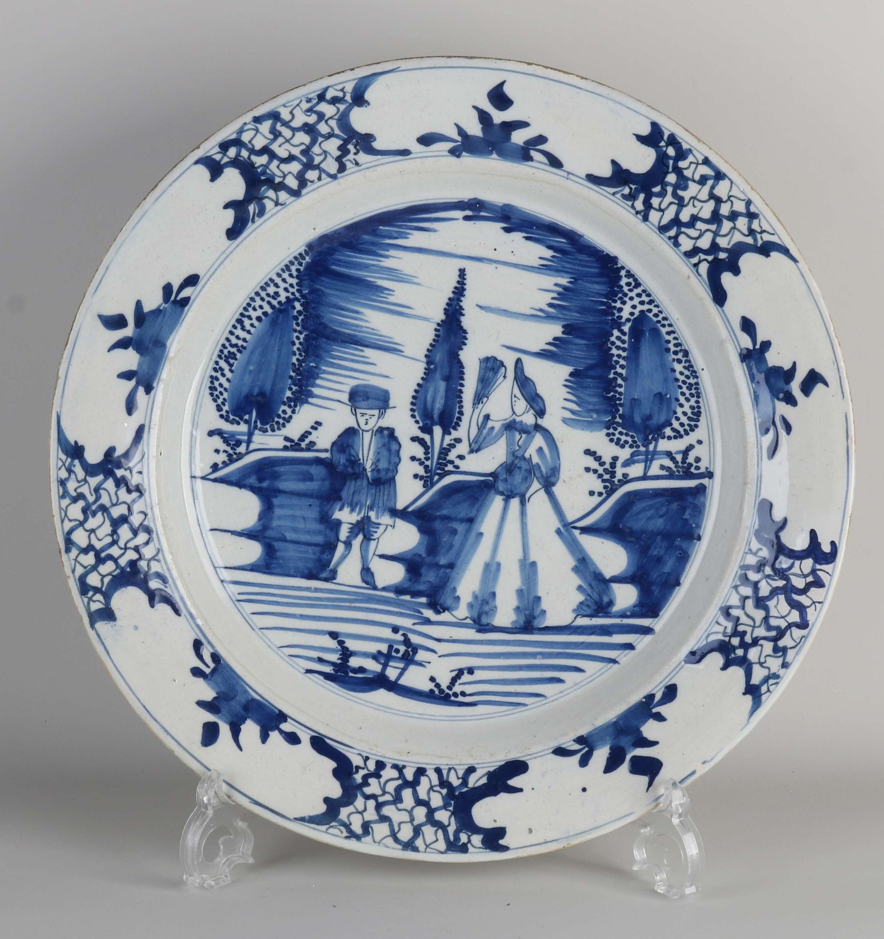 Delft dish Ø 35 cm.