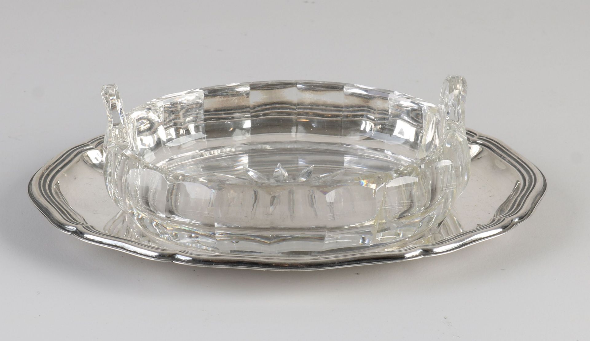 Silver tableau + bowl