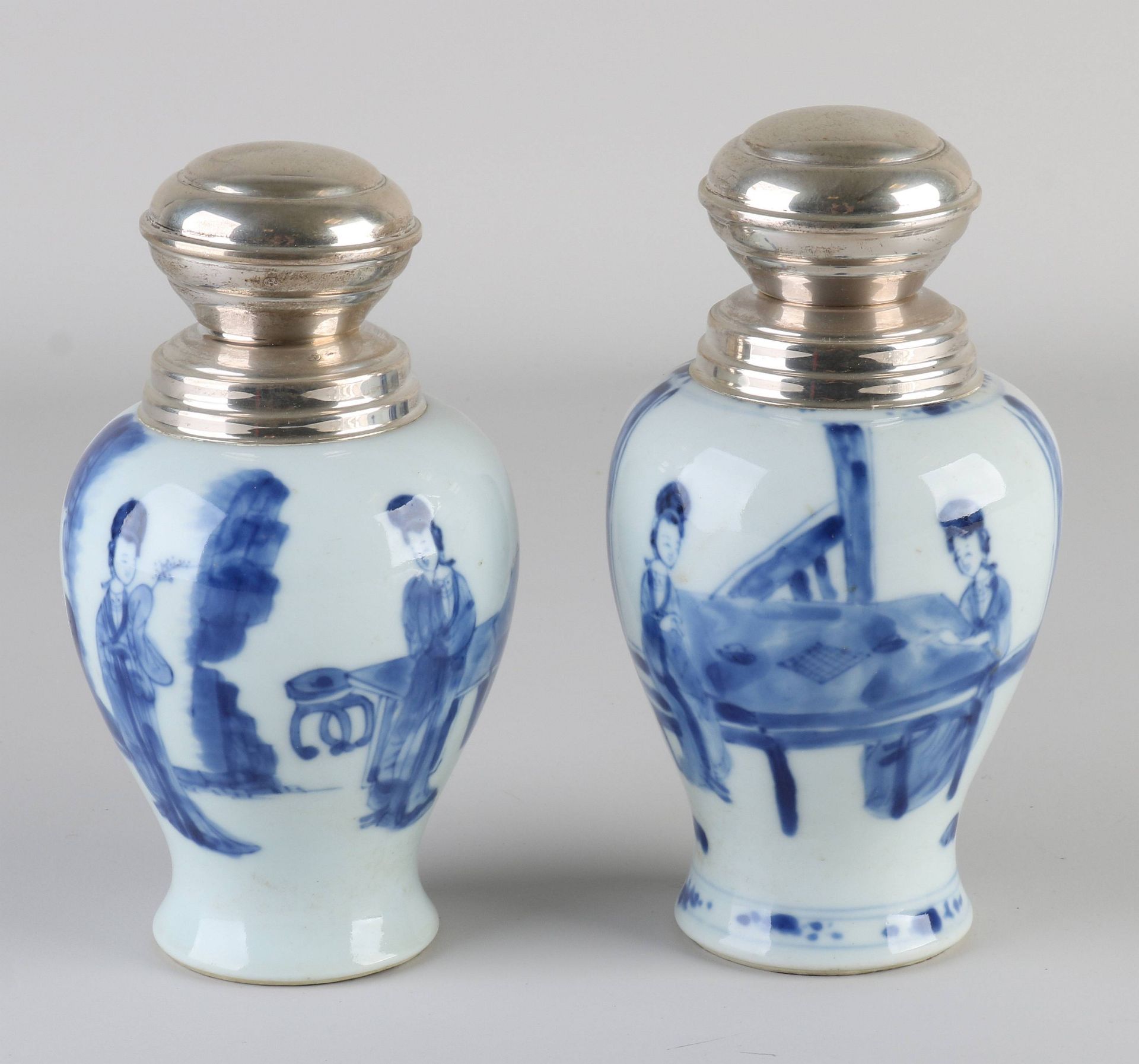 Two 17th - 18th century Chinese Kang Xi tea canisters