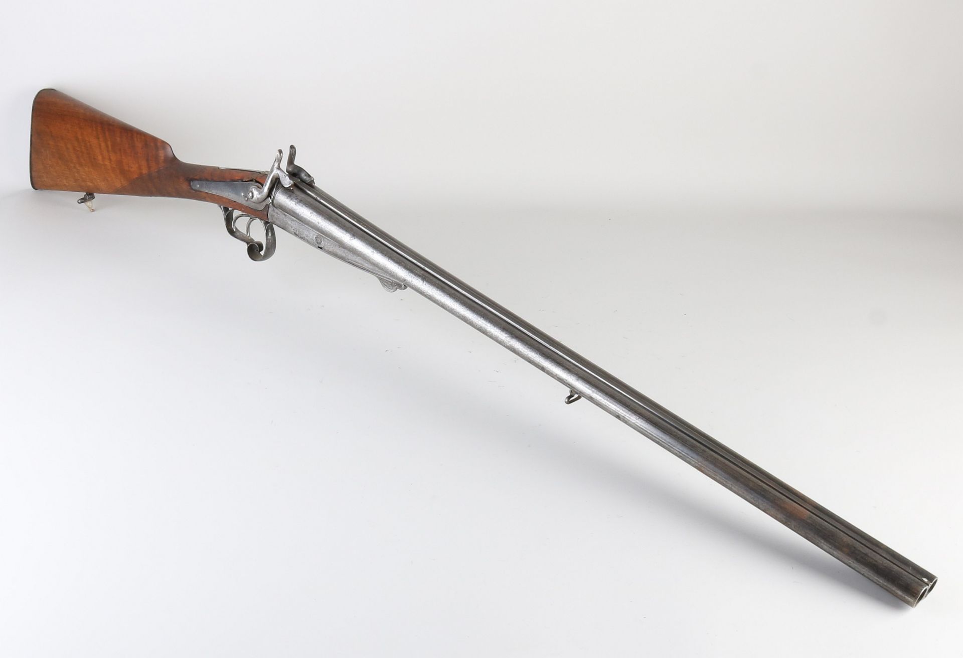 Double-barreled hunting rifle, L 111 cm.