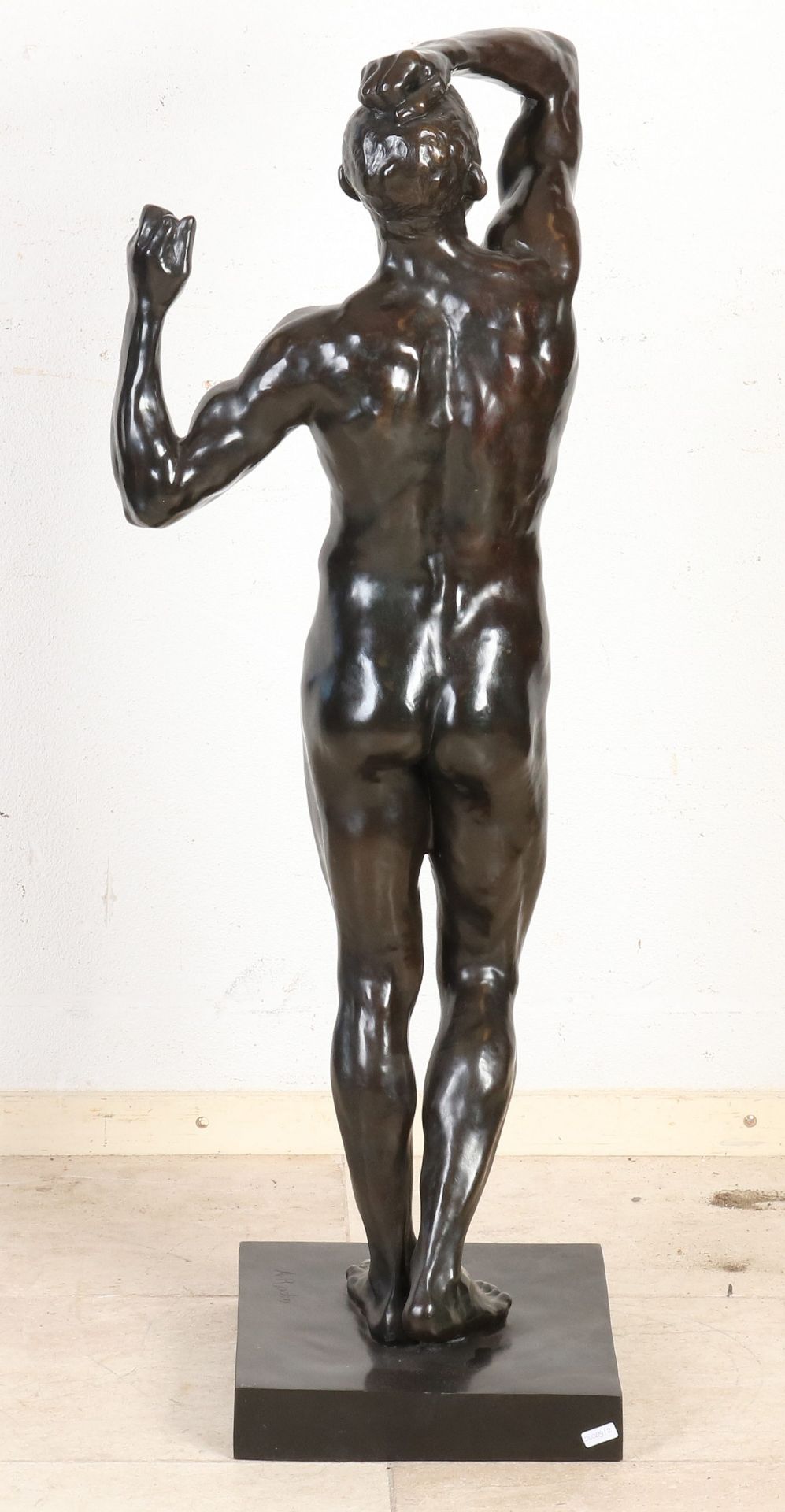 Bronze figure, Male nude - Image 2 of 2