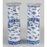 Two Chinese dragon vases, H 25.5 cm.